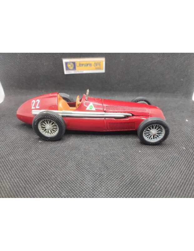 ALFA ROMEO ALFETTA 159 N° 22 - METEBOYS - N°8600 - 1/25 | Alfa roméo Alfetta 159 N°22 de 1951 - 8600 |
