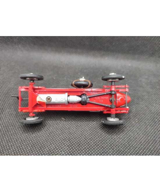 ALFA ROMEO P3 N° 10 - RIO - N° 5 - 1/43 | Alfa Roméo P3 n° 10 - 5 |