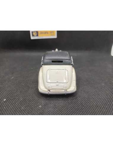 MERCEDES BENZ 540 K BLANCHE DE 1939 - SOLIDO - N° 71 - 1/43 | Mercedes Benz 540 K Blanche de 1939 - 71 |