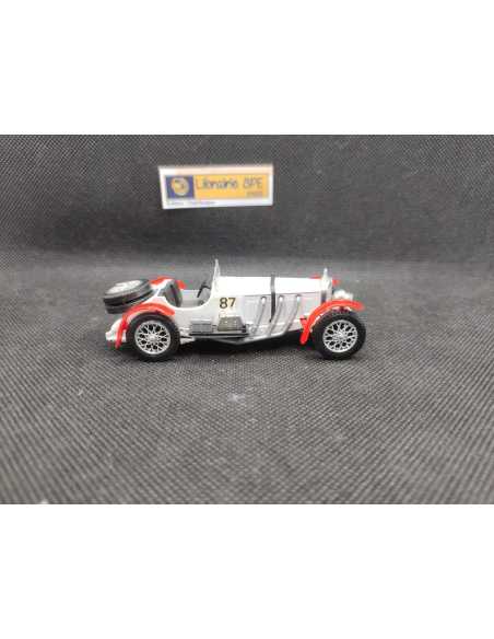 MERCEDES BENZ SSKL DE 1931 Rouge et Blanche - SOLIDO - N° 4001 - 1/43 | Mercedes-Benz SSKL de 1931 (Blanche et Rouge) |