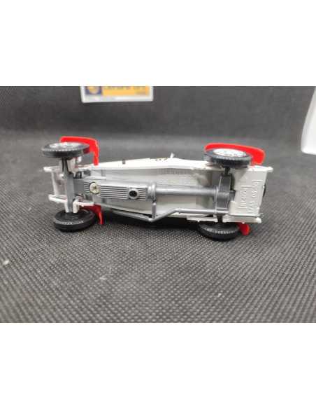 MERCEDES BENZ SSKL DE 1931 Rouge et Blanche - SOLIDO - N° 4001 - 1/43 | Mercedes-Benz SSKL de 1931 (Blanche et Rouge) |
