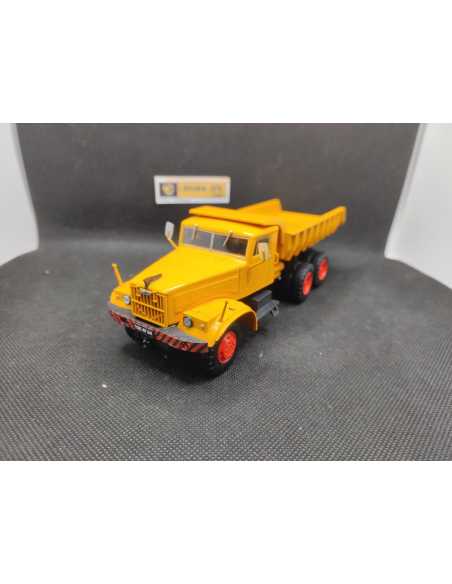 CAMION KRAZ 256 BENNE CARRIERE DE 1967 - IXO - N° 85 - 1/43 | Camion Kraz 256 Benne Carrière de 1967 - 85 |