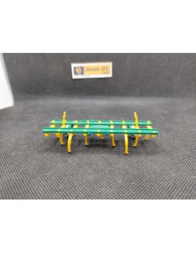 CULTIVATEUR - BRITAINS - N° 9536 - 1/32 | Cultivateur - 9536 |