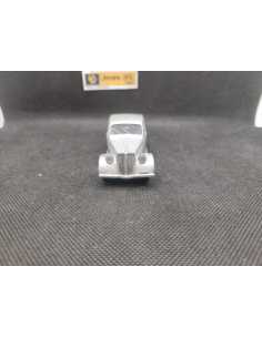 LANCIA APRILIA 1936 - BRUMM - N° R058 - 1/43 | Lancia Aprilia de 1936 - R058 | 2