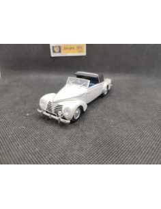 ROSENGART SUPER TRACTION CABRIOLET 1939 - IXO - N° 51 - 1/43 | Rosengart Supertraction Cabriolet de 1939 - 51 |