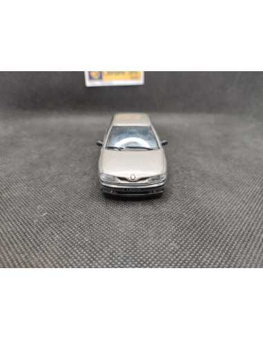 RENAULT LAGUNA V6 - VITESSE - N° 040- 1/43 | Renault Laguna V6 - 040 |