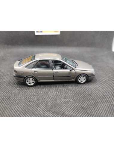 RENAULT LAGUNA V6 - VITESSE - N° 040- 1/43 | Renault Laguna V6 - 040 |