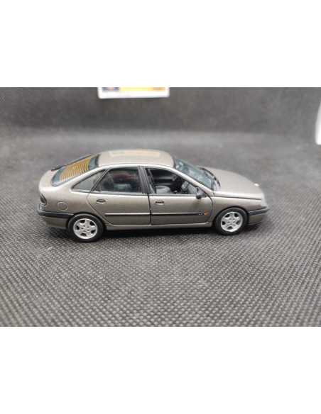RENAULT LAGUNA V6 - VITESSE - N° 040- 1/43 | Renault Laguna V6 - 040 |