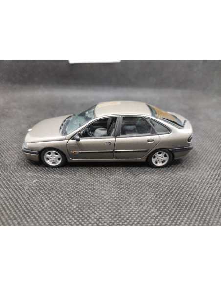 RENAULT LAGUNA V6 - VITESSE - N° 040- 1/43 | Renault Laguna V6 - 040 |