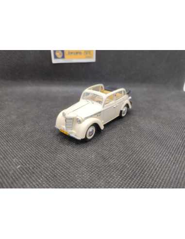 MOSKWITCH 400 - IST - N° 031 - 1/43 | Moskwitch 400 de 1949 - 031 |
