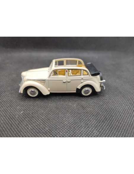MOSKWITCH 400 - IST - N° 031 - 1/43 | Moskwitch 400 de 1949 - 031 |