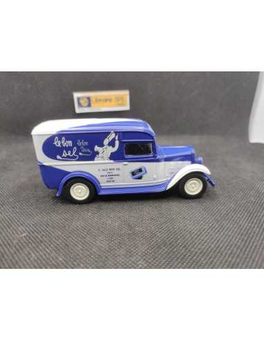 RENAULT KZ 7 "LE BON SEL" - IXO - 1/43 | Renault KZ 7 "Le Bon Sel" |