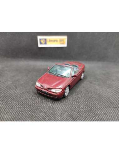 RENAULT MEGANE CABRIOLET - VITESSE - N° 687- 1/43 | Renault Mégane Cabriolet - 687 |