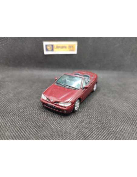 RENAULT MEGANE CABRIOLET - VITESSE - N° 687- 1/43 | Renault Mégane Cabriolet - 687 |