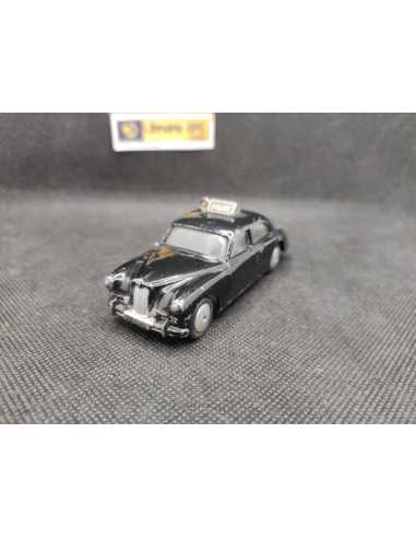 RILEY PATHFINDER POLICE CAR - CORGI TOYS - N° 209 - 1/43 | Riley Pathfinder police Car - 209 |