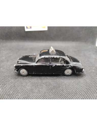 RILEY PATHFINDER POLICE CAR - CORGI TOYS - N° 209 - 1/43 | Riley Pathfinder police Car - 209 |