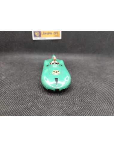 CONNAUGHT RACING CAR N°32 1954 - DINKY TOYS GB - N° 236 | Connaught Racing Car n°32 de 1954 - 236 |