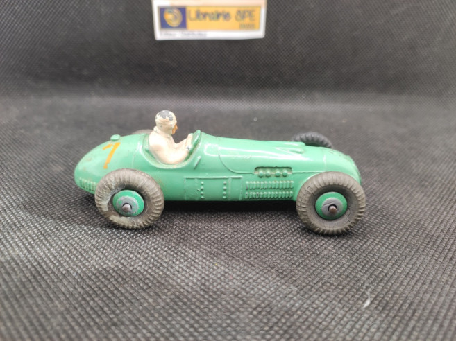 HWM RACING CAR N° 7 - DINKY TOYS GB - N° 235 - 1/43 | HWM Racing Car N° 7 - 235 |