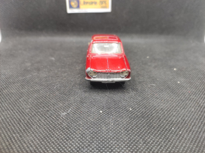 PEUGEOT 204 BERLINE - DINKY TOYS FR - N° 510 - 1/43 | Peugeot 204 Berline - 510 |