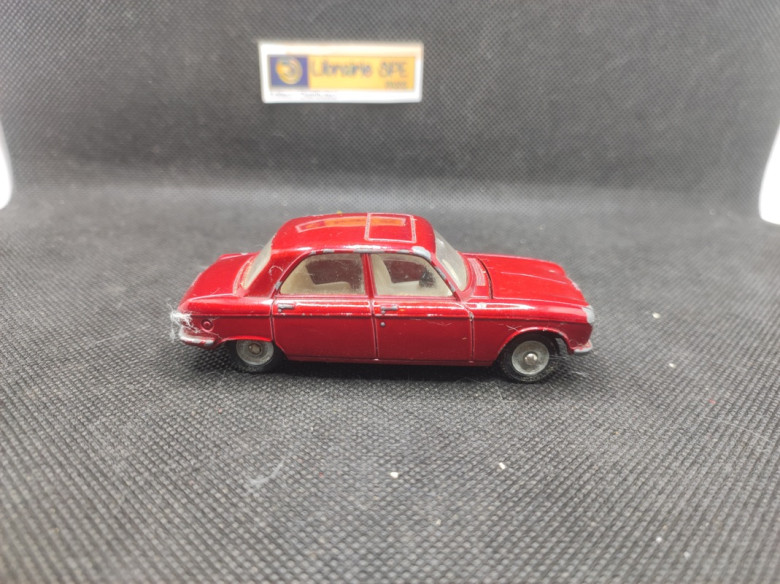 PEUGEOT 204 BERLINE - DINKY TOYS FR - N° 510 - 1/43 | Peugeot 204 Berline - 510 |