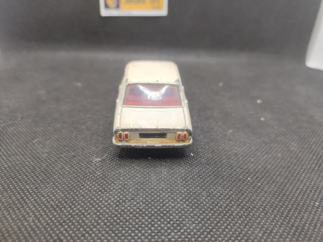 PEUGEOT 304 BERLINE BLANCHE - DINKY TOYS FR - N° 1428 - 1/43 | Peugeot304 Berline Blanche - 1428 |