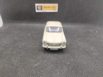 PEUGEOT 404 BLANCHE - DINKY TOYS FR - N° 553 - 1/43 | Peugeot 404 Blanche - 553 | 2