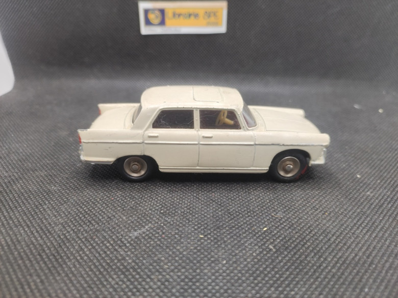 PEUGEOT 404 BLANCHE - DINKY TOYS FR - N° 553 - 1/43 | Peugeot 404 Blanche - 553 |