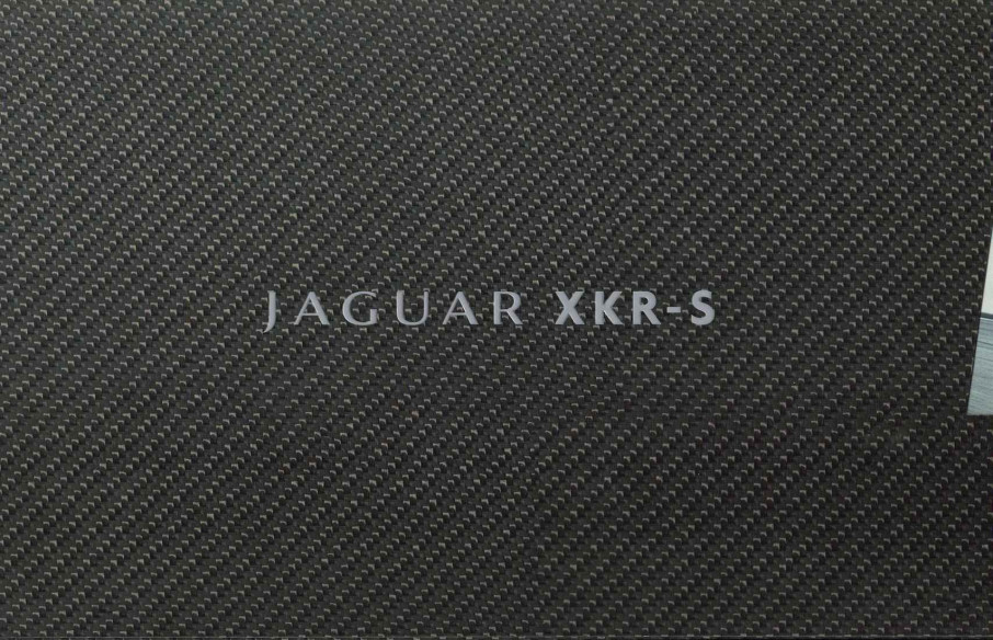 Brochure JAGUAR XKR-S 5.0L V8 Supercharged (Anglais) | JAG31 - Ref: JLM/10/02/35/1211 |