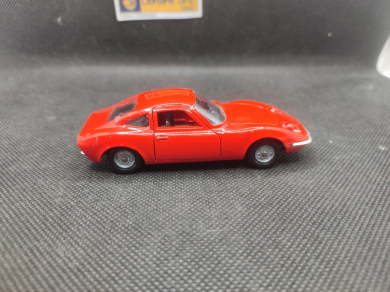 OPEL GT 1900 - SOLIDO - N° 171 - 1/43 | Opel GT 1900 Rouge - 171 |