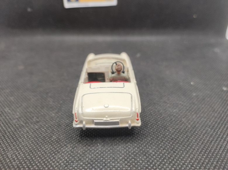 MGB - DINKY TOYS GB - N° 113 - 1/43 | MGB - 113 |