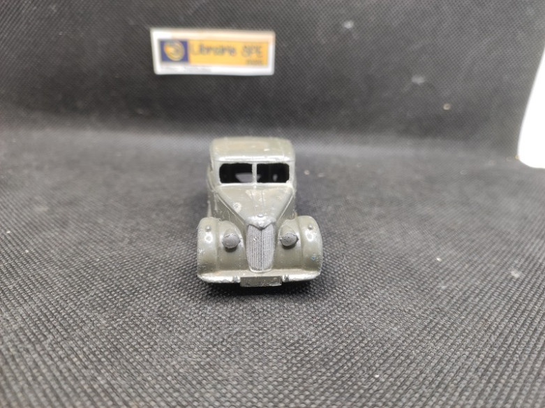 RILEY SALOON - DINKY TOYS GB - N° 40A - 1/43 | Riley Saloon - 40a |