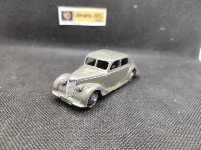 RILEY SALOON - DINKY TOYS GB - N° 40A - 1/43 | Riley Saloon - 40a |