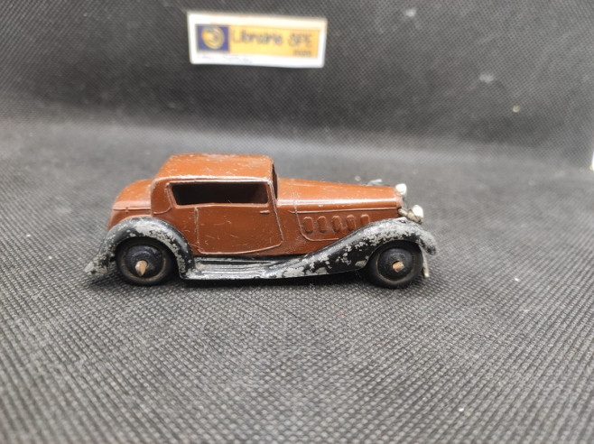 HUMBER VOGUE BERLINE - DINKY TOYS GB - N° 36 C - 1/43 | Humber Vogue berline - 36C |