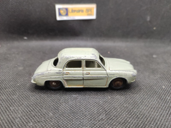 RENAULT DAUPHINE - DINKY TOYS FR - N° 24 E - 1/43 | Renault Dauphine - 24e |