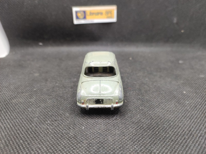 RENAULT DAUPHINE - DINKY TOYS FR - N° 24 E - 1/43 | Renault Dauphine - 24e |