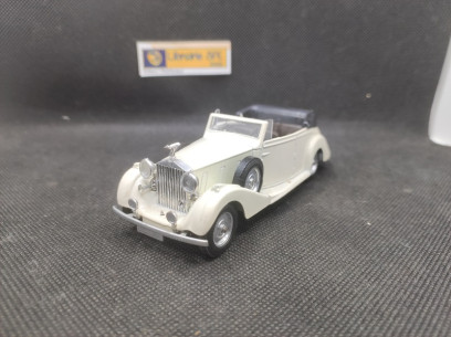 ROLLS ROYCE PHANTON 3 DECAPOTABLE 1939 - SOLIDO - N° 46 - 1/43 | Rolls Royce Phanton III Décapotable de 1939 - 46 |