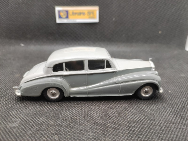 ROLLS ROYCE SILVER WRAITH - DINKY TOYS GB - N° 150 - 1/43 | Rolls Royce Silver Wraith - 150 |