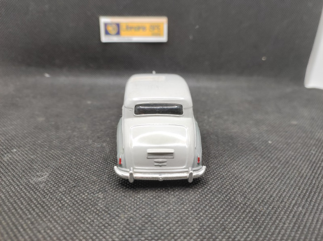 ROLLS ROYCE SILVER WRAITH - DINKY TOYS GB - N° 150 - 1/43 | Rolls Royce Silver Wraith - 150 |