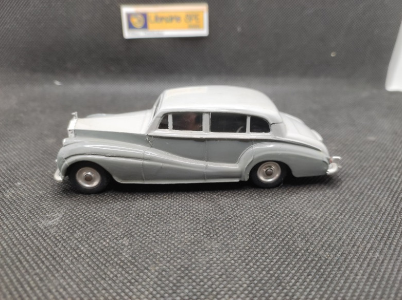 ROLLS ROYCE SILVER WRAITH - DINKY TOYS GB - N° 150 - 1/43 | Rolls Royce Silver Wraith - 150 |