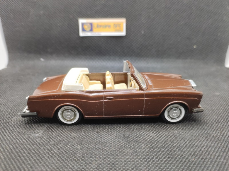 ROLLS ROYCE CORNICHE - SOLIDO - N° 1511 - 1/43 | Rolls Royce Corniche - 1511 |