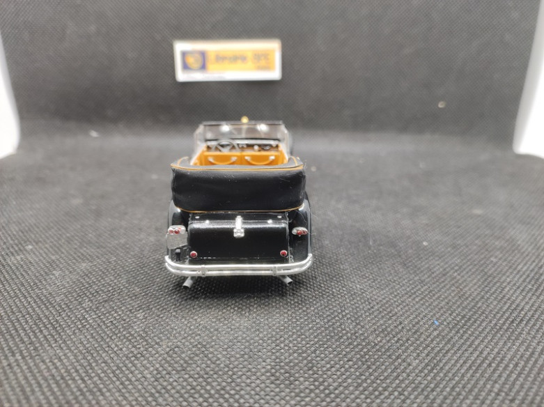 MAYBACH ZEPPELIN DS8 - MINICHAMPS - N° 402 - 1/43 | Maybach Zeppelin DS8 - 402 |