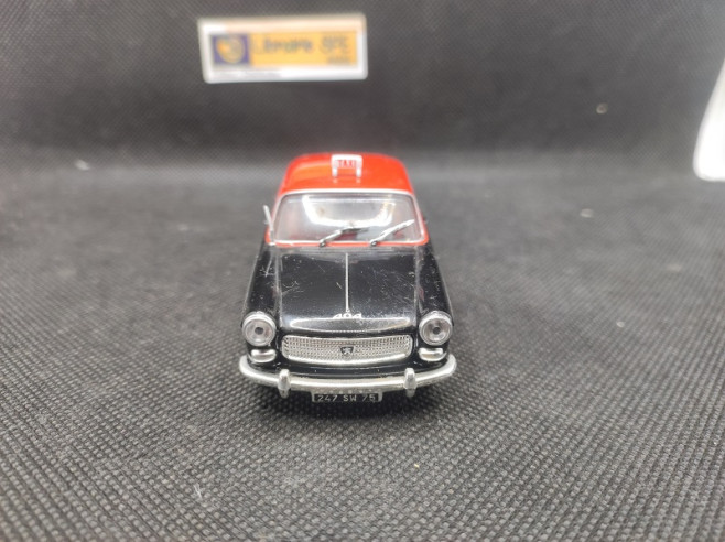 PEUGEOT 404 TAXI G7 1962 - ALTAYA - 1/43 | Peugeot 404 Taxi G7 de 1962 |