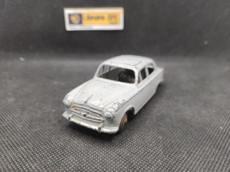 PEUGEOT 403 BERLINE - DINKY TOYS FR - N° 24B - 1/43 | Peugeot 403 Berline - 24B |