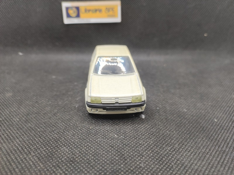 PEUGEOT 205 GTI 1984 - SOLIDO - 1/43