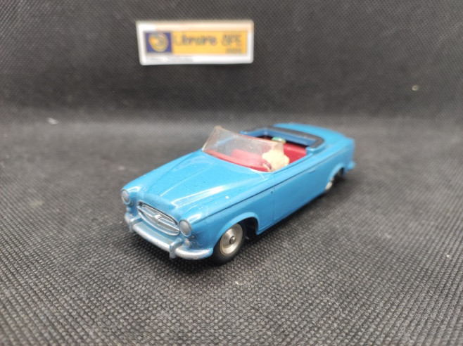 Solido Peugeot 403 Cabriolet Violet - Série Spéciale 1:43 - Occasion