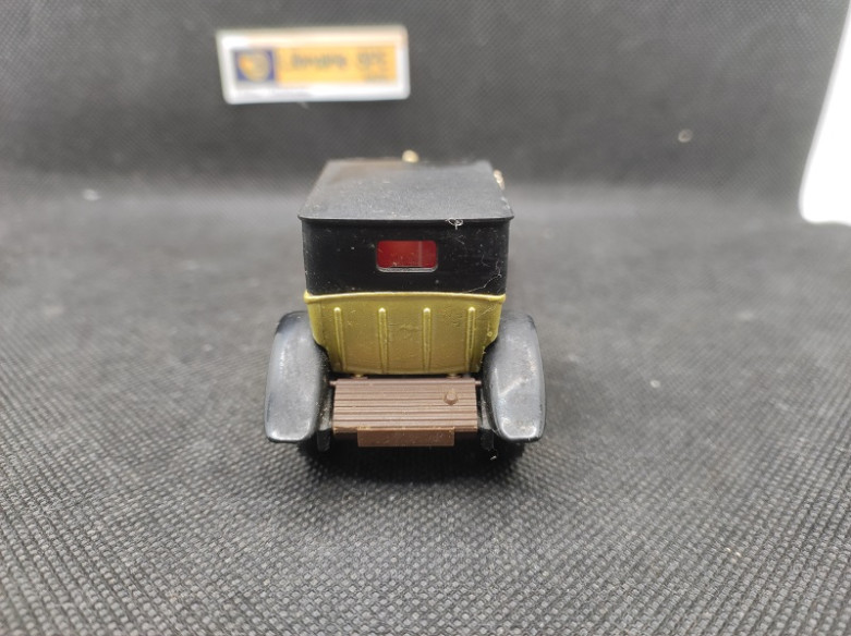 PANHARD LEVASSOR 1925 - SOLIDO - N° 140 - 1/43 | Panhard Levassor de 1925 - 140 |