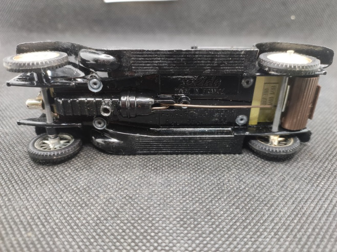 PANHARD LEVASSOR 1925 - SOLIDO - N° 140 - 1/43 | Panhard Levassor de 1925 - 140 |