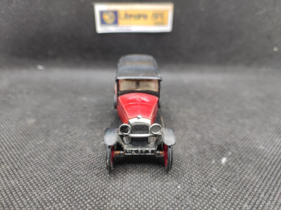 PEUGEOT 172 R 1927 - NOREV - N° 8 - 1/43° | Peugeot 172 R de 1927 - 8 | 2