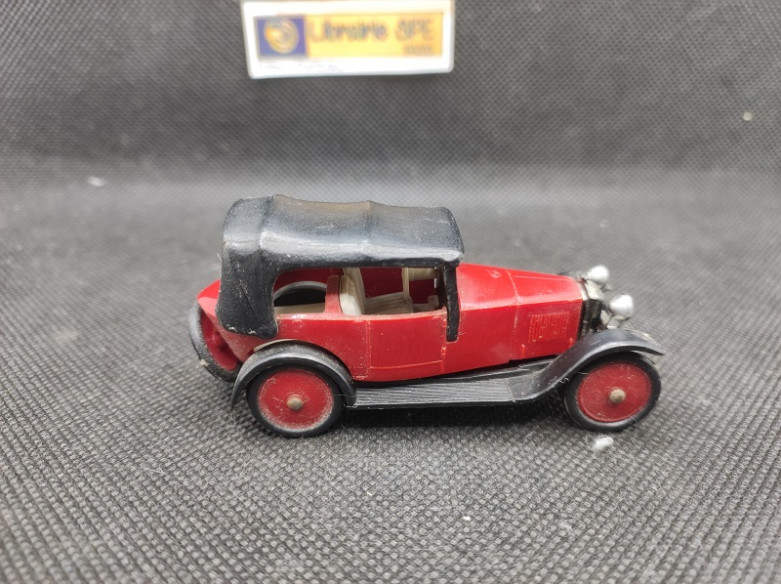 PEUGEOT 172 R 1927 - NOREV - N° 8 - 1/43° | Peugeot 172 R de 1927 - 8 |