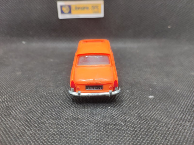 PEUGEOT 404 - NOREV - 1/43 | Peugeott 404 - orange |
